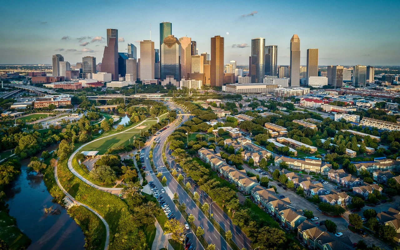 Pickleball court services in Houston, TX